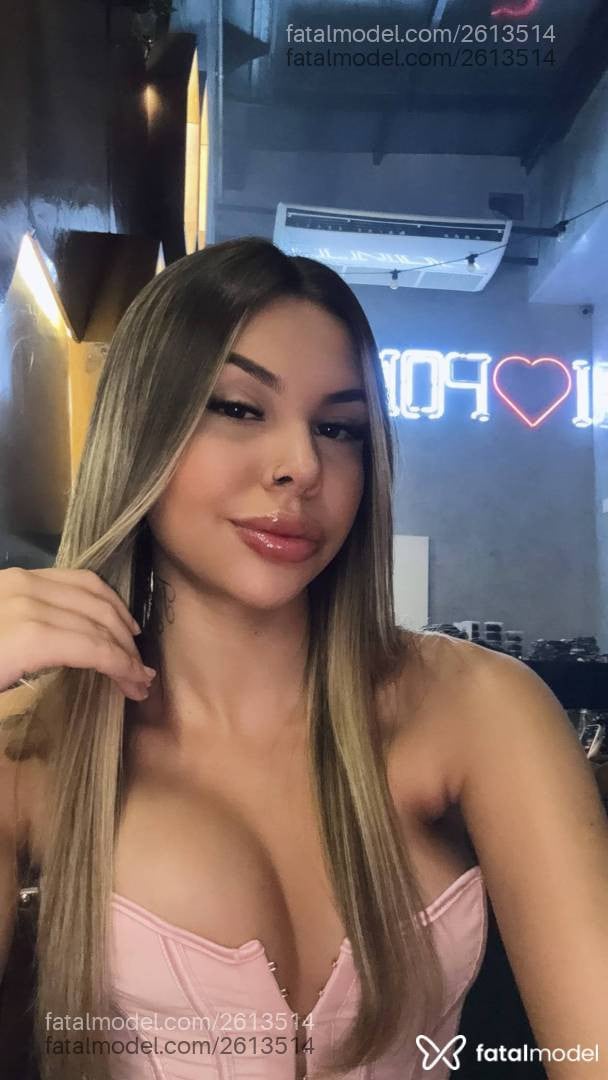 Acompanhante mulher loira (o) de olhos castanhos em Bragança Paulista - Vanessa Lay