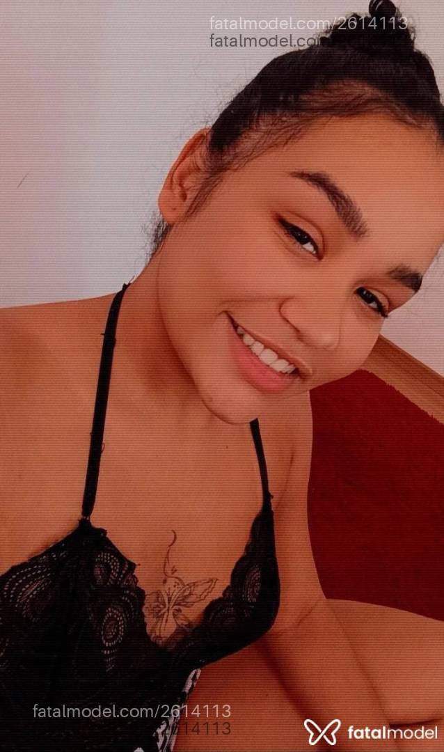 Acompanhante mulher morena (o) de olhos pretos em Uberlândia - Mycaella
