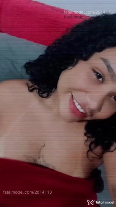 Acompanhante mulher morena (o) de olhos pretos em Uberlândia - Mycaella