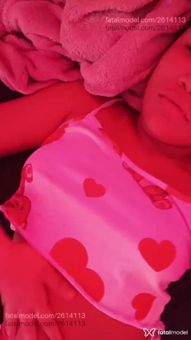 Acompanhante mulher morena (o) de olhos pretos em Uberlândia Acompanhante mulher morena (o) de olhos pretos em Uberlândia - Mycaella