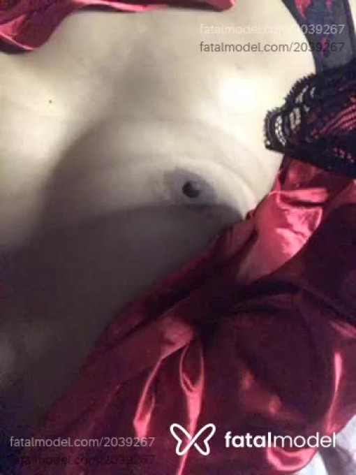 Acompanhante mulher morena (o) de olhos pretos em Virtual - Ana