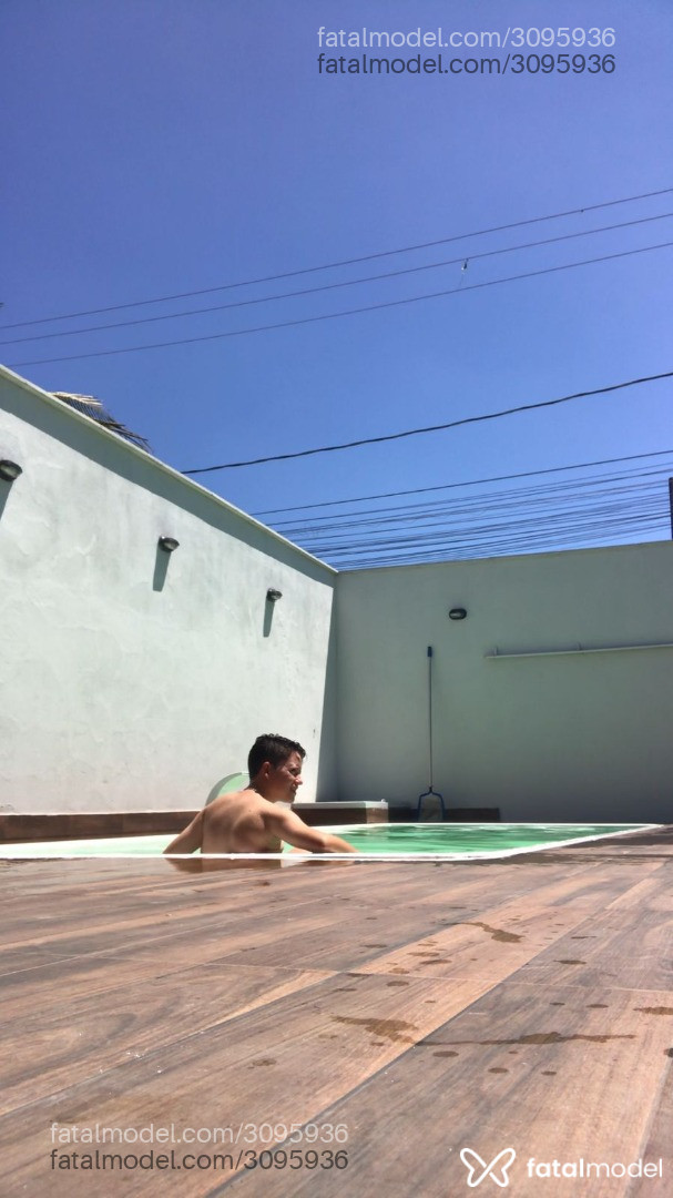 Acompanhante homem trans morena (o) de olhos castanhos em Rio de Janeiro - Bernardo