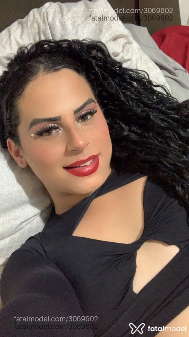 Acompanhante mulher trans morena (o) de olhos castanhos em Balneário Camboriú - Katrinyh Larroque
