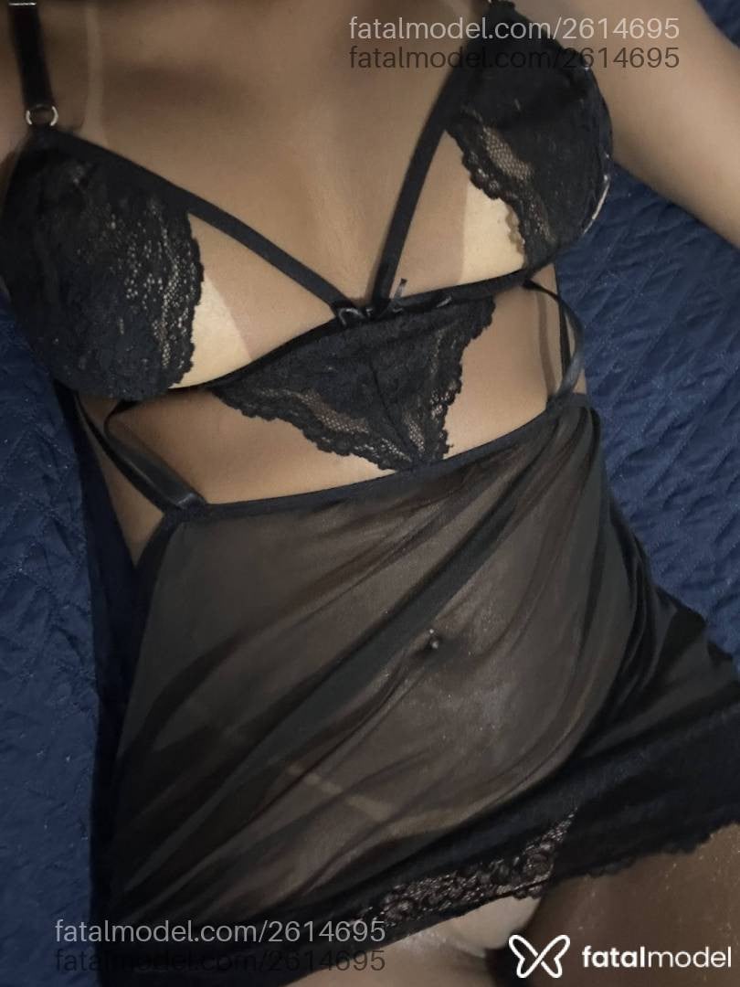 Acompanhante mulher morena (o) de olhos castanhos - Kelly Durte