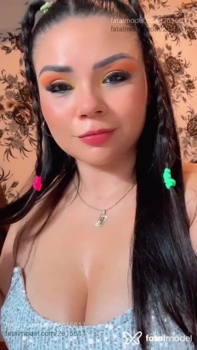 Acompanhante mulher morena (o) de olhos castanhos em Belo Horizonte - Melissa