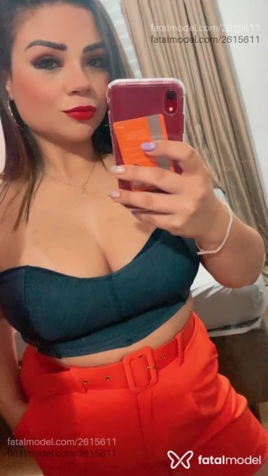 Acompanhante mulher morena (o) de olhos castanhos em Belo Horizonte - Melissa