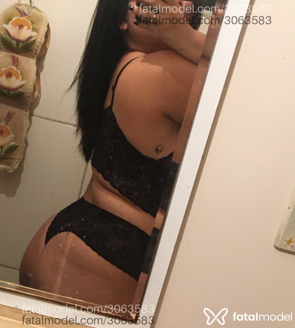 Acompanhante mulher morena (o) de olhos pretos em Virtual Acompanhante mulher morena (o) de olhos pretos em Virtual - Morgana