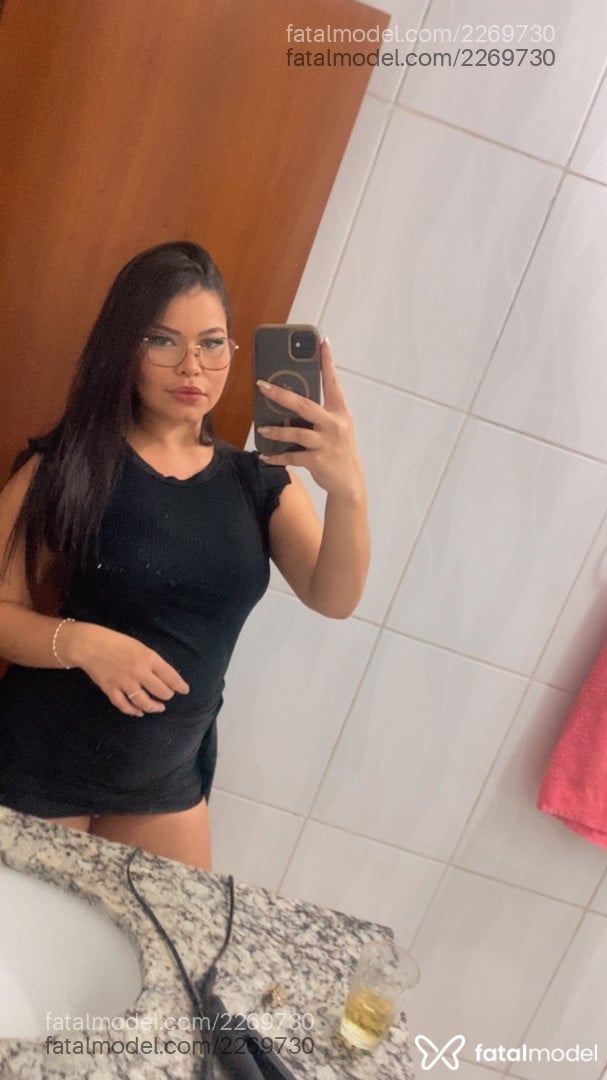Acompanhante mulher morena (o) de olhos castanhos em Brasilândia de Minas - Gaby Souza