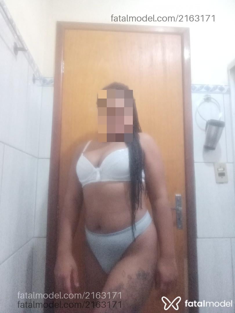 Acompanhante mulher morena (o) de olhos castanhos em Bagé - Renata