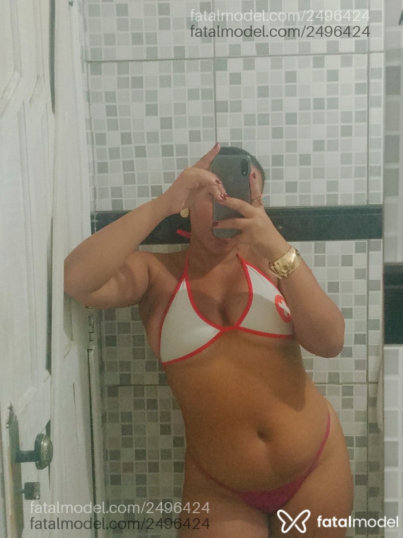 Acompanhante mulher morena (o) de olhos castanhos em Salvador Acompanhante mulher morena (o) de olhos castanhos em Salvador - Narvaez Jade