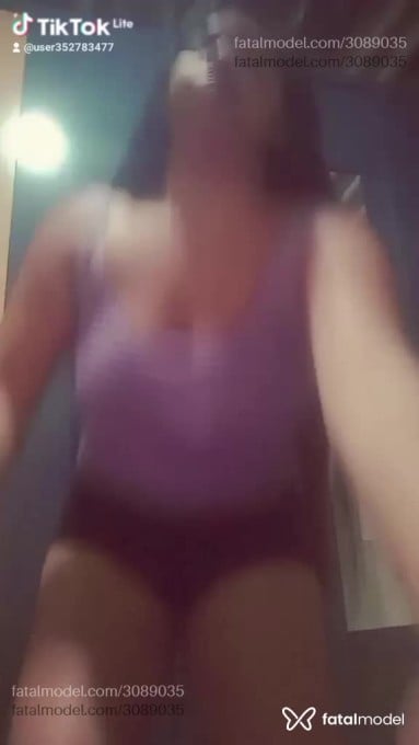 Acompanhante mulher morena (o) de olhos pretos em Rio de Janeiro - Isabelly