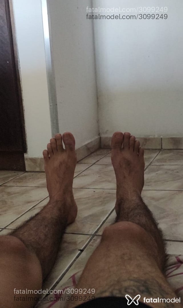Acompanhante homem com cabelo castanho de olhos castanhos em Navegantes Acompanhante homem com cabelo castanho de olhos castanhos em Navegantes - Mateus Smoke