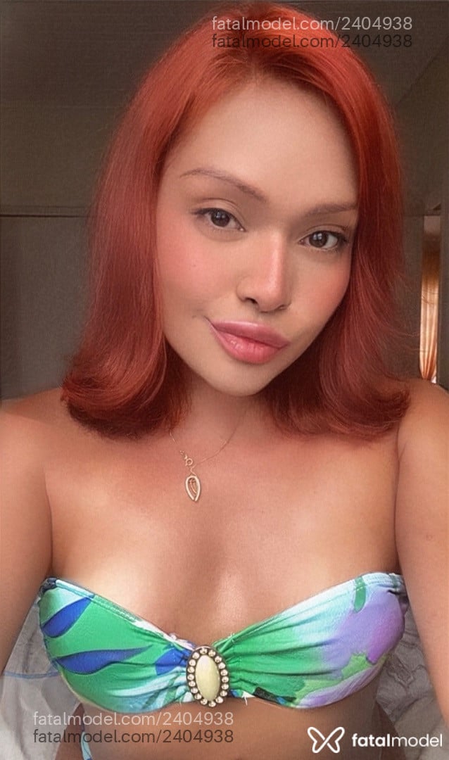 Acompanhante mulher trans ruiva (o) de olhos mel em Campo Grande - Manuela