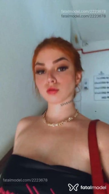 Acompanhante mulher ruiva (o) de olhos mel em Porto Alegre - Julia