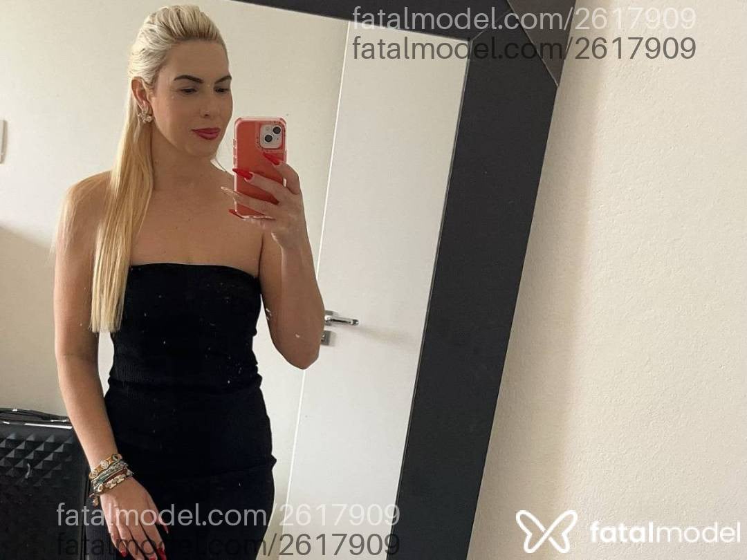 Acompanhante mulher morena (o) de olhos castanhos - Vivi