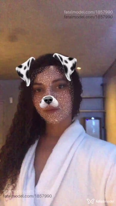 Acompanhante mulher trans morena (o) de olhos castanhos em São Paulo - Jhenny