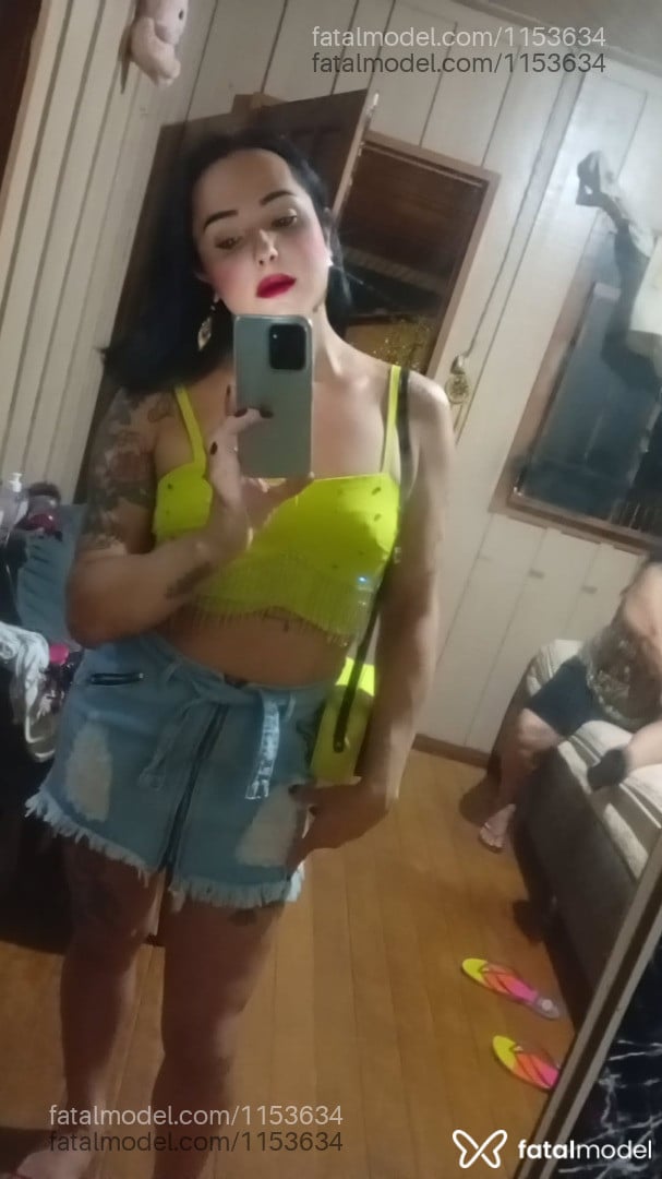 Acompanhante travesti morena (o) de olhos mel em Arapongas - Aline soares