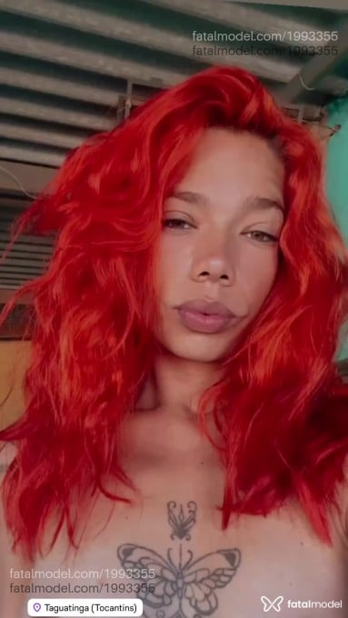 Acompanhante mulher trans ruiva (o) de olhos verdes em Luís Eduardo Magalhães - Manu