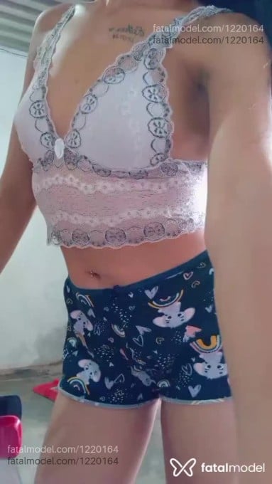 Acompanhante mulher com cabelo castanho de olhos castanhos em Ribeirão Preto - Deisy