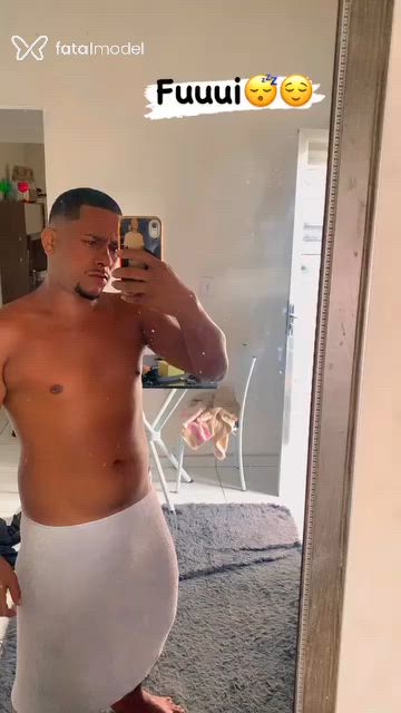 Acompanhante homem morena (o) de olhos pretos - Marcelino