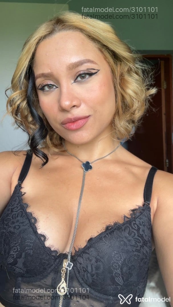 Acompanhante mulher loira (o) de olhos castanhos em São Paulo - Luana