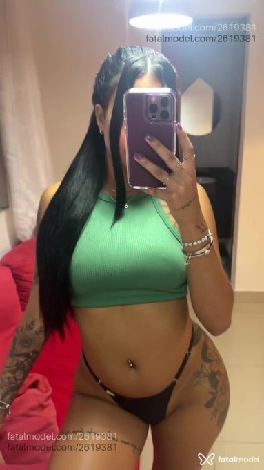 Acompanhante mulher morena (o) de olhos castanhos - Jadi Nunes
