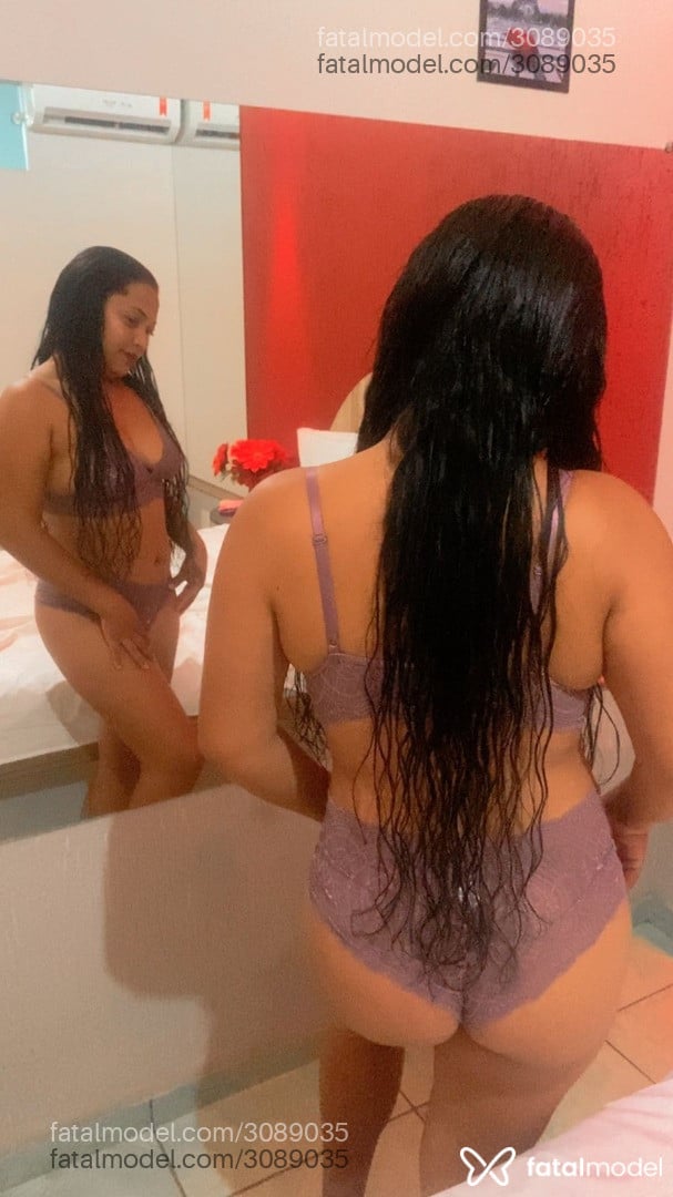 Acompanhante mulher morena (o) de olhos pretos em Rio de Janeiro - Isabelly