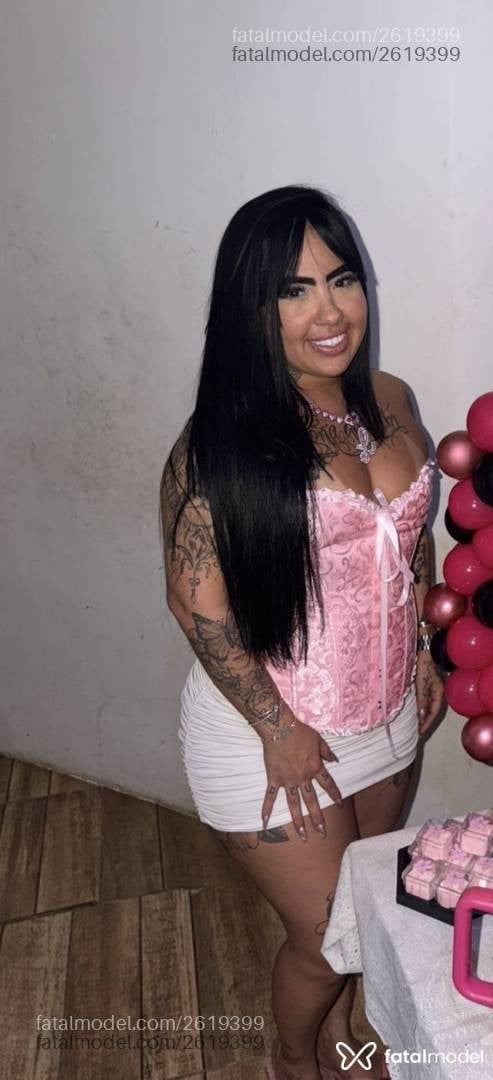 Acompanhante mulher morena (o) de olhos castanhos - Bruna