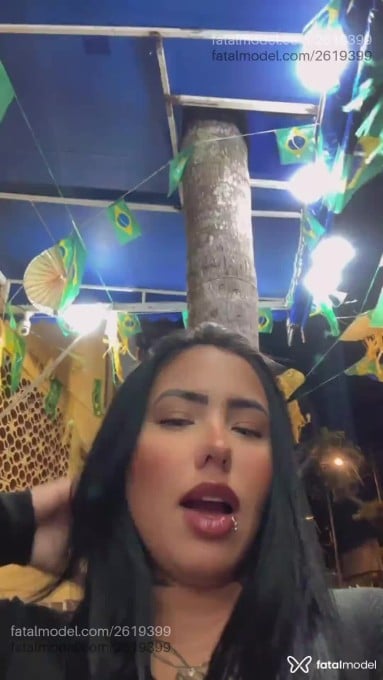 Acompanhante mulher morena (o) de olhos castanhos em Armação dos Búzios - Bruna