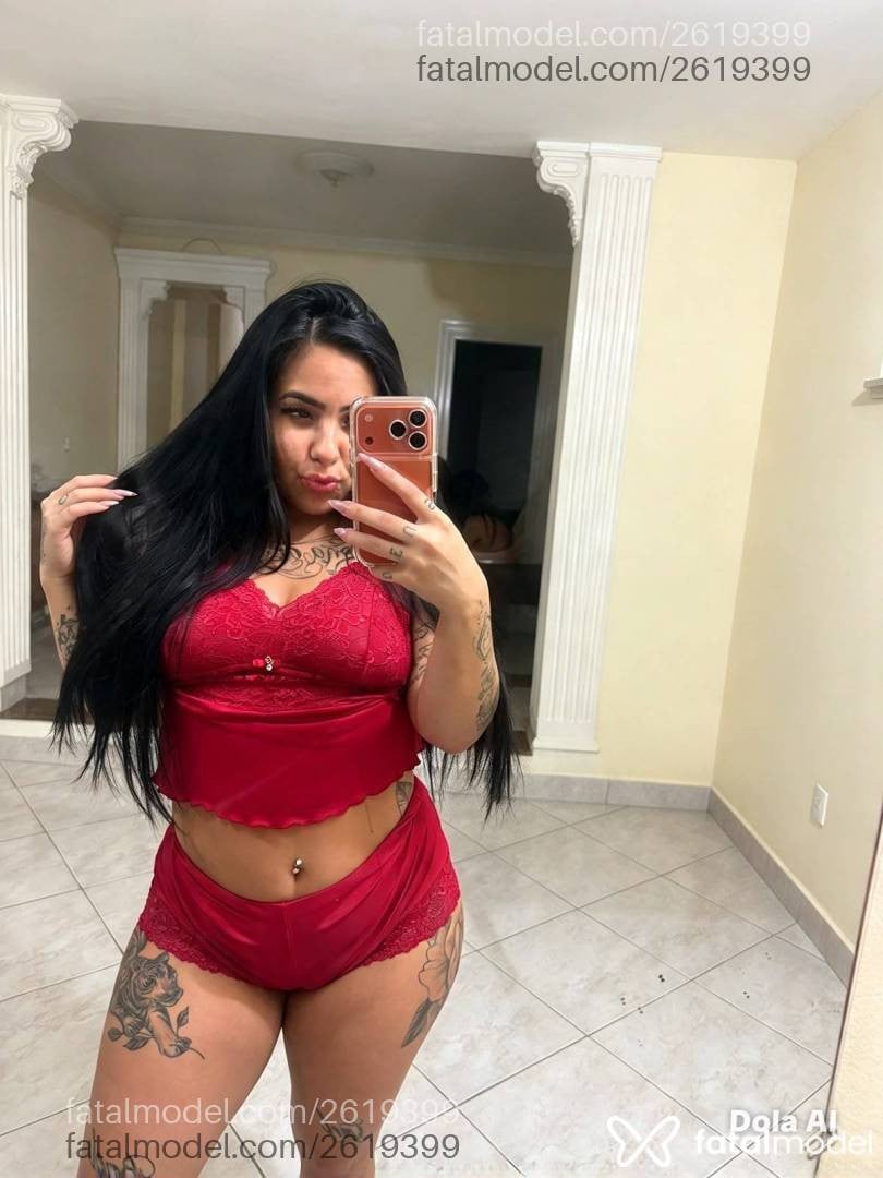 Acompanhante mulher morena (o) de olhos castanhos - Bruna