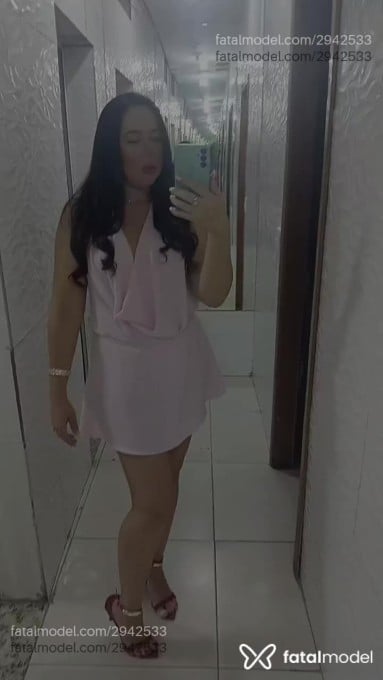 Acompanhante mulher morena (o) de olhos castanhos em Maringá Acompanhante mulher morena (o) de olhos castanhos em Maringá - Patricia