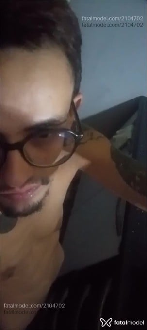 Acompanhante homem trans com cabelo castanho de olhos pretos em São Sebastião do Paraíso - San Oliver