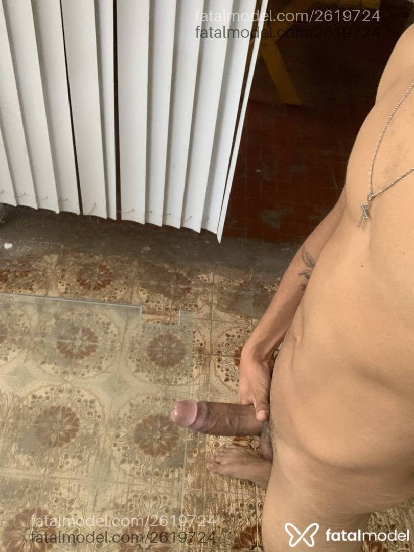 Acompanhante homem com cabelo castanho de olhos castanhos em Salvador - Max Ssa