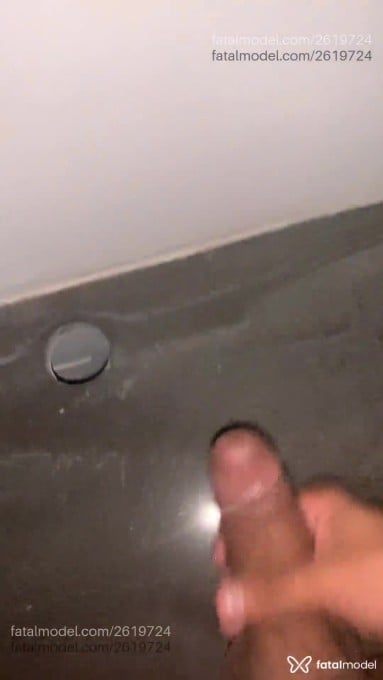 Acompanhante homem com cabelo castanho de olhos castanhos em Salvador - Max Ssa