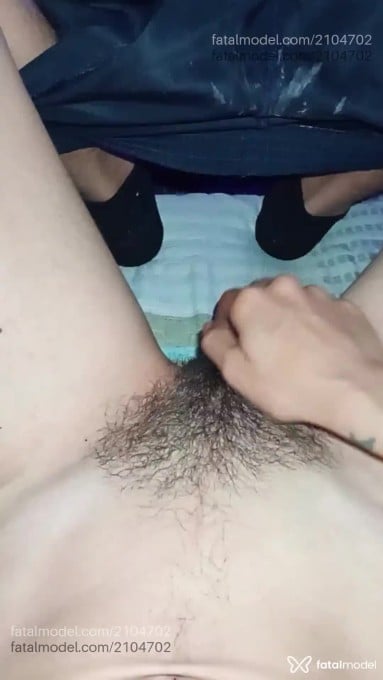 Acompanhante homem trans com cabelo castanho de olhos pretos em São Sebastião do Paraíso - San Oliver
