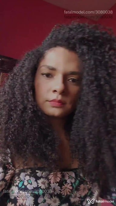 Acompanhante mulher trans morena (o) de olhos castanhos em Fortaleza - Cacheadinha