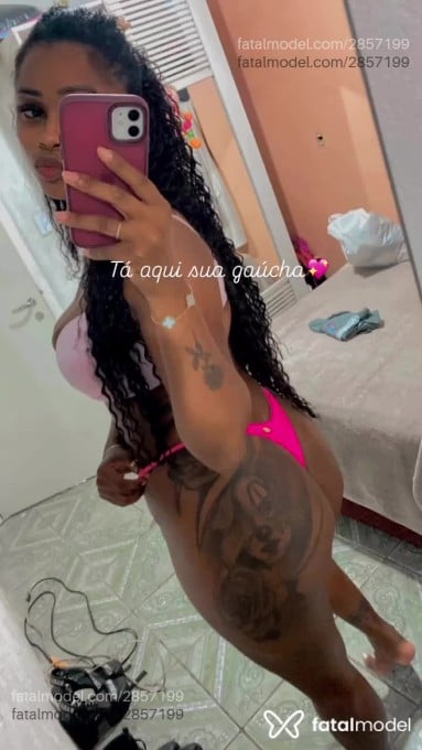 Acompanhante mulher morena (o) de olhos mel em Porto Alegre - Bia