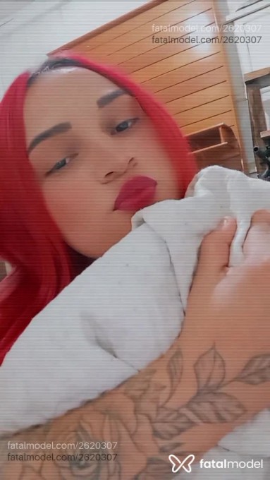 Acompanhante mulher ruiva (o) de olhos castanhos em Belém - Larissa
