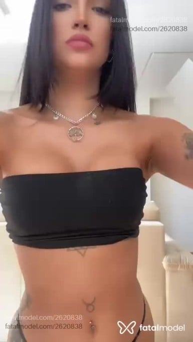 Acompanhante mulher morena (o) de olhos castanhos - Leticia Acompanhante mulher morena (o) de olhos castanhos - Leticia