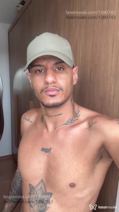 Acompanhante homem morena (o) de olhos pretos em Belo Horizonte - Natiel