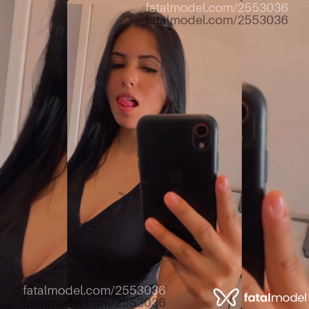 Acompanhante mulher morena (o) de olhos castanhos - Endryzinha Acompanhante mulher morena (o) de olhos castanhos - Endryzinha