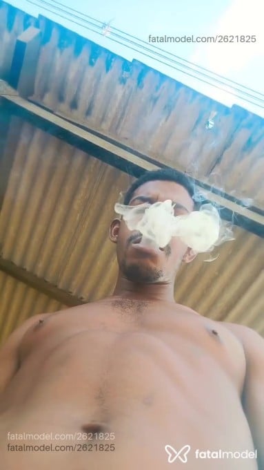 Acompanhante homem morena (o) de olhos castanhos em Uberlândia - Bmorenro