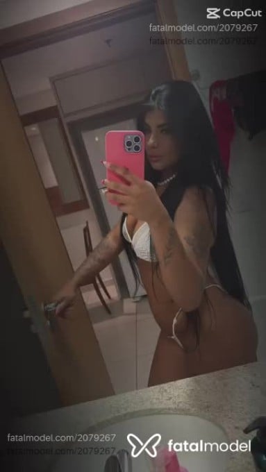 Acompanhante mulher morena (o) de olhos pretos em Campo Novo do Parecis - Alana Salles