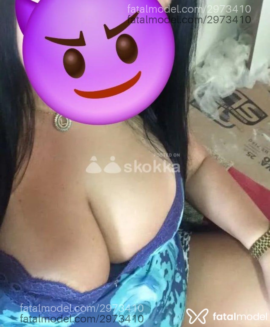 Acompanhante mulher morena (o) de olhos pretos em Linhares - Erika Prado