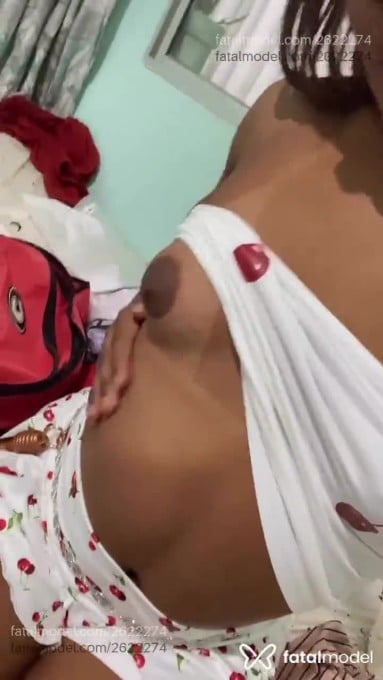 Acompanhante mulher trans ruiva (o) de olhos castanhos em Linhares - Aila Sophia