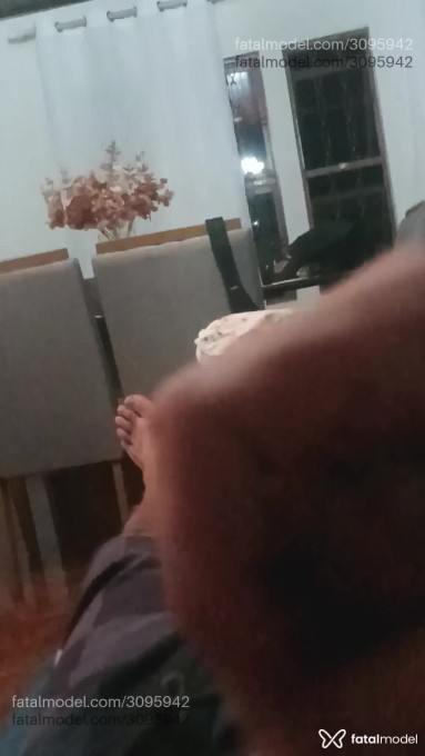 Acompanhante homem com cabelo castanho de olhos mel em Maringá - Gargamel