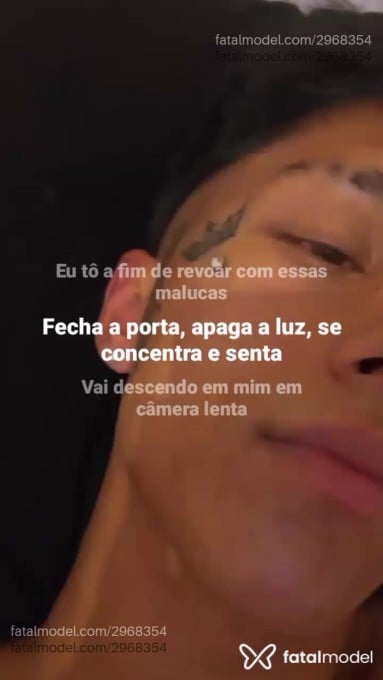 Acompanhante homem com cabelo castanho de olhos castanhos em São Paulo - Carlos Eduardo
