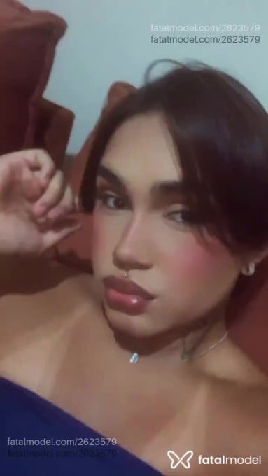 Acompanhante mulher trans com cabelo castanho de olhos castanhos em São Carlos - Gabriela