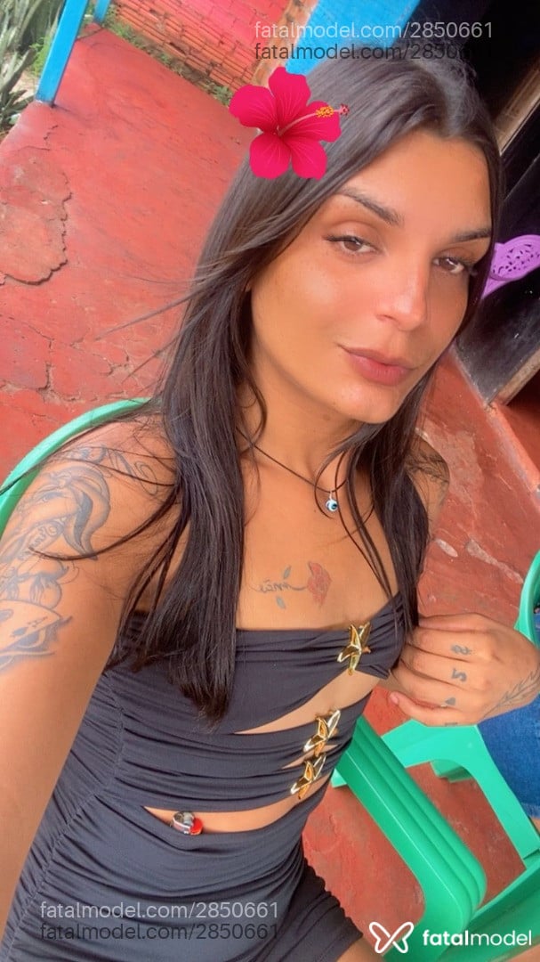 Acompanhante mulher trans com cabelo castanho de olhos castanhos em Espigão D'oeste Acompanhante mulher trans com cabelo castanho de olhos castanhos em Espigão D'oeste - Bruninha