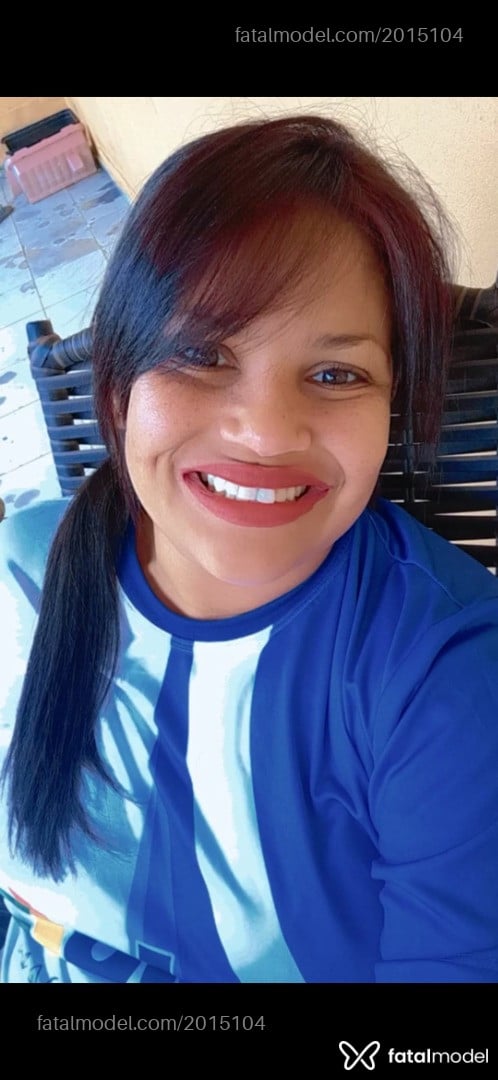 Acompanhante mulher morena (o) de olhos castanhos em Ji-Paraná - Dayana